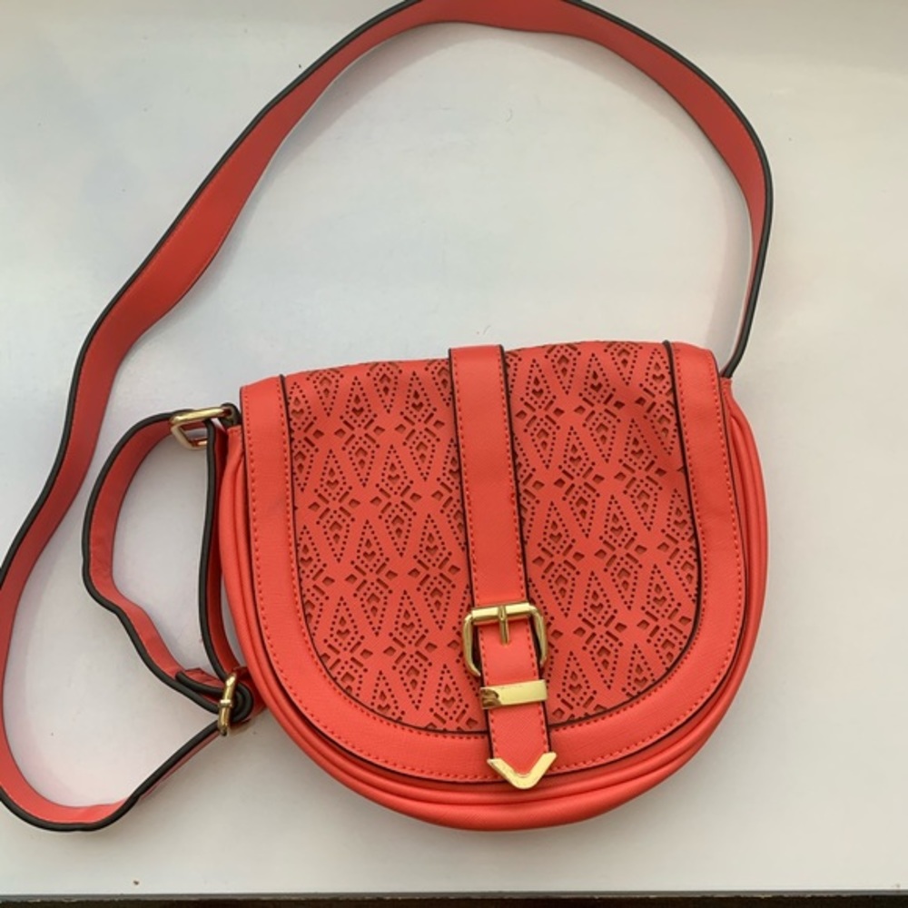 Apt 9 crossbody bag